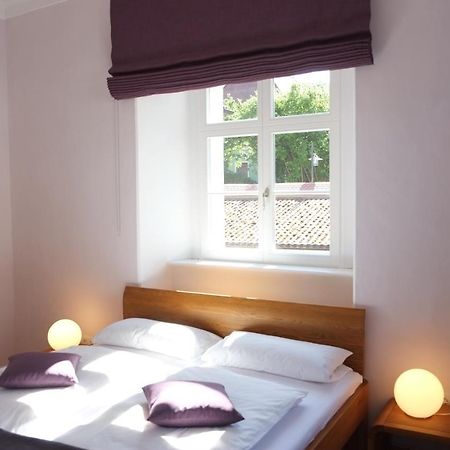 65Qm Wohnung Klosterblick Im Historischen Pfarrhaus Pielenhofen Luaran gambar